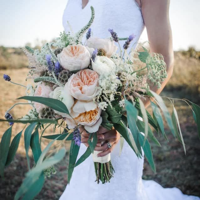 Spring bridal bouquet from Blooms on Boswell